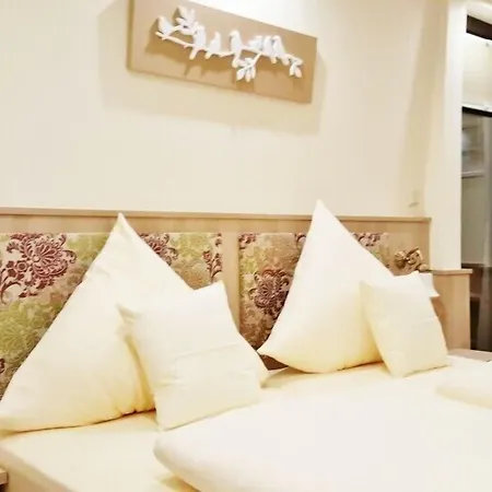 Hotell Gute Quelle 3*