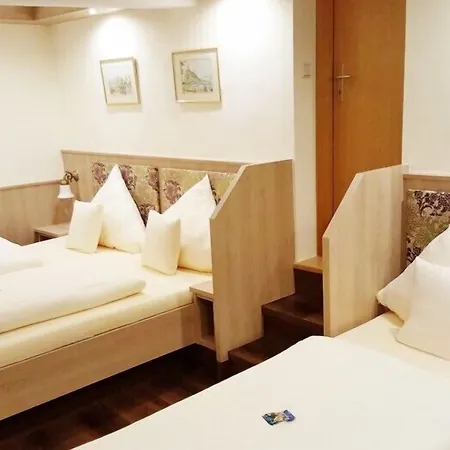 Gute Quelle Hotell 3*