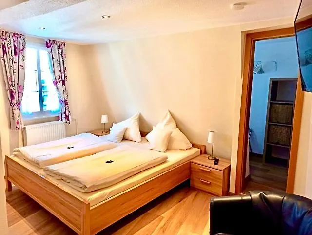 Hotell Gute Quelle 3*