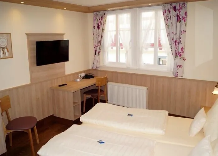 Hotell Gute Quelle 3*